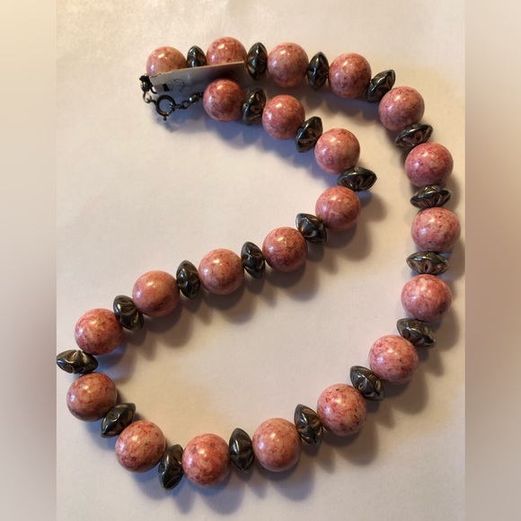 Vintage Giavan Necklace - Picture 4 of 6